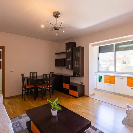 In The Center Of Appartement *