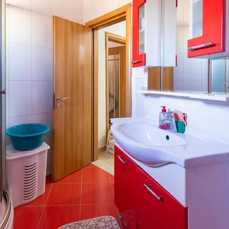 In The Center Of Appartement